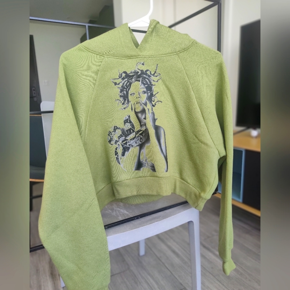 ♀️ crop top hoodie